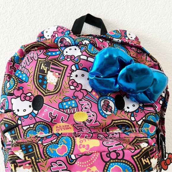 Sanrio Hello Kitty Bow Backpack - Picture 2 of 9